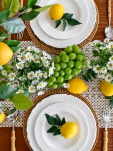 Dining Table Decor Ideas With Fresh Citrus and Daisies